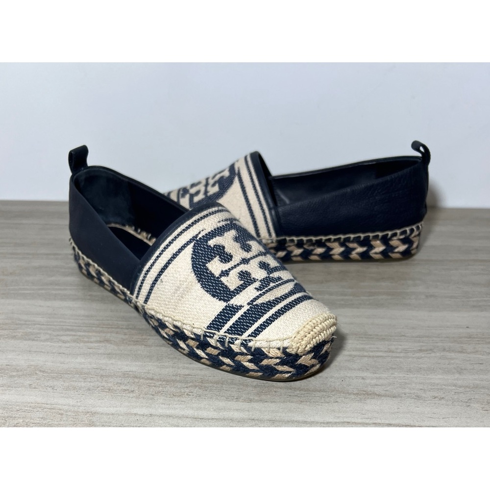'+TORY BURCH Women's Casual:
Shoes Women's Marine Sz 9 - Picture 2 of 11